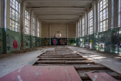 Ein russisches Dorf irgendwo in Brandenburg - Die Sporthalle in Mitten der Schule